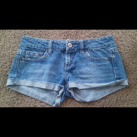 American Eagle Outfitters Pants - American Eagle size 0 shorts